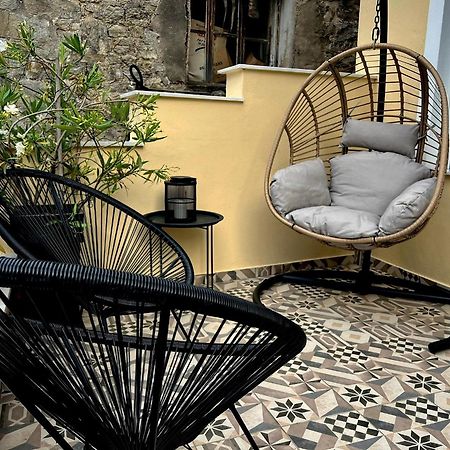 Under The Aqueduct Boutique House Lägenhet Kavala Exteriör bild