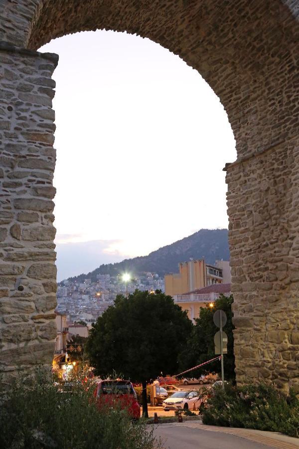 Under The Aqueduct Boutique House Lägenhet Kavala Exteriör bild