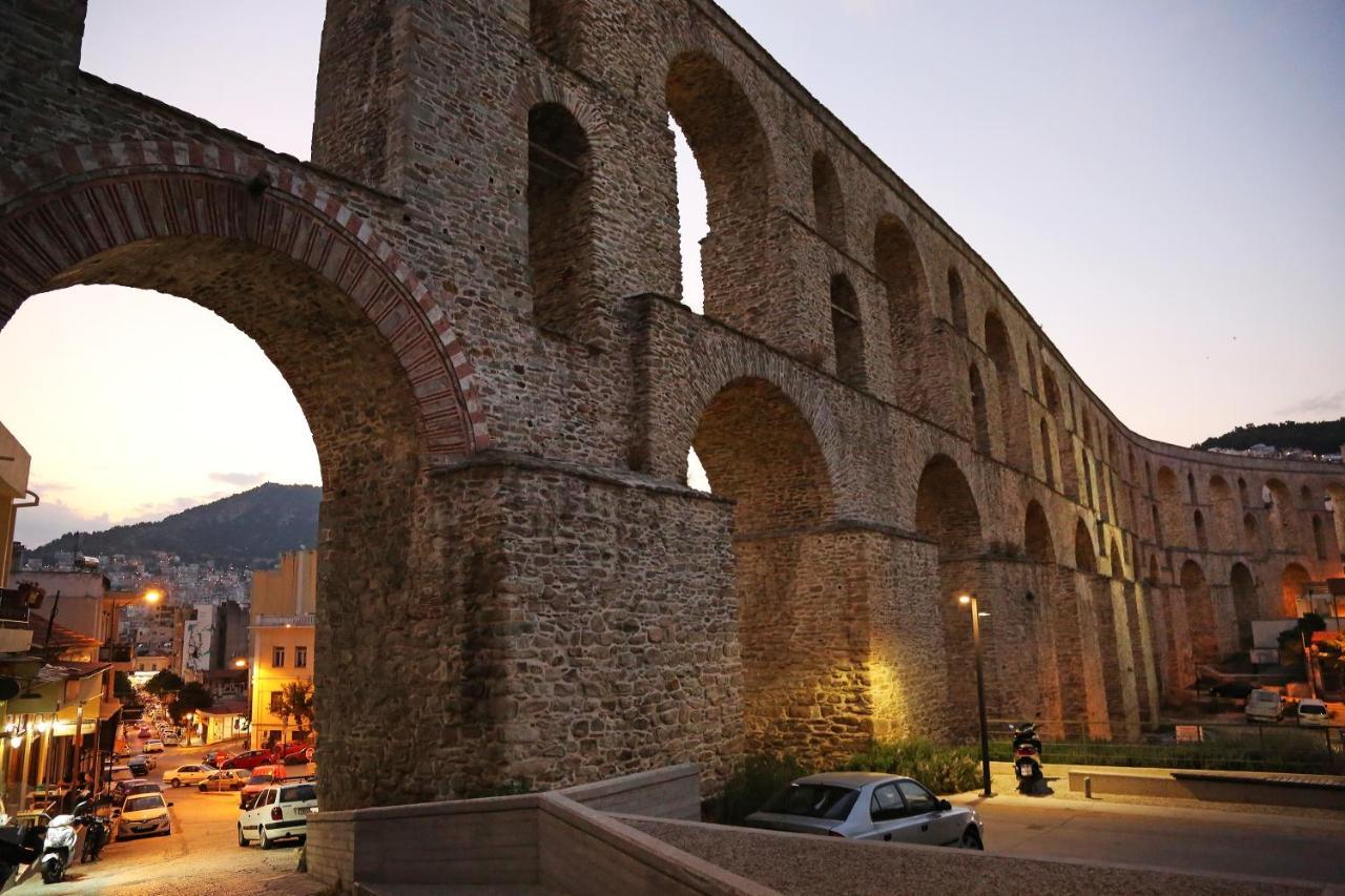Under The Aqueduct Boutique House Lägenhet Kavala Exteriör bild